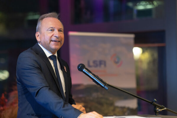 VIO_3569LSFI-dinner-PhotoDudau